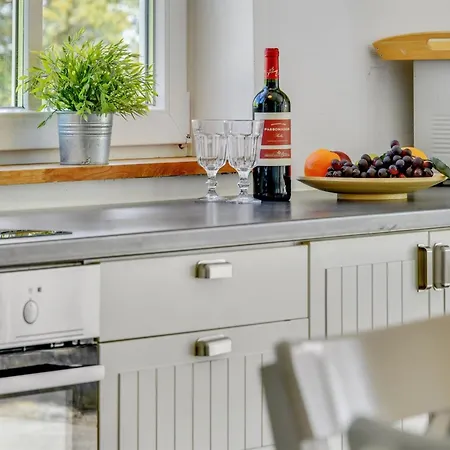 Svanborg - 3-7km From The Sea By Interhome *
